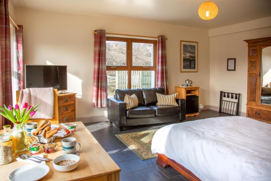 Kirkaig Lodge Lochinver Bagian luar foto